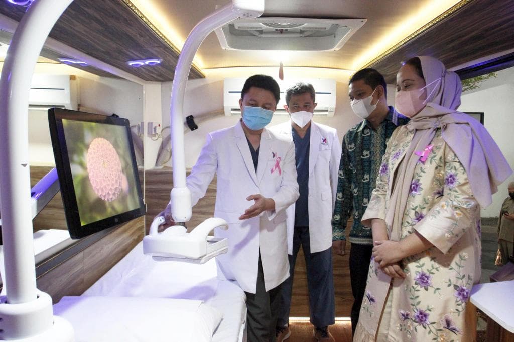 Amira Ganis: The Woman Behind Brawijaya Hospital's Success