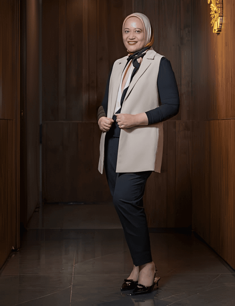 Amira Ganis: Pemimpin Kesehatan Berpengaruh dari Indonesia